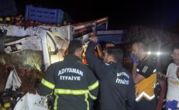 Adıyaman’da kamyonet ile traktör çarpıştı: 1 ölü, 1 yaralı